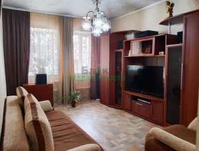 Купить 3-комнатную квартиру в Вольске 574530