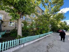 Продам 2-комнатную квартиру Вольск, ул Петровская, д. 15В 575616