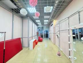 Сдам - универсальное помещ., 30 тыс /мес., 28м², Саратов, Фрунзенский р-н., ул им Горького А.М., д. 30А Аренда коммерческой недвижимости, ул. Горького, 30А в Саратове 85735