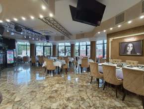 Сдам - универсальное помещ., 140 тыс /мес., 138м², Саратов, Волжский р-н., ул Первомайская, д. 33/35 Сдам 2-комнатную квартиру Саратов, Ленинский р-н., тракт Сокурский, д. 1 85841