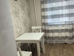 Сдам - 1к кв., 25 тыс /мес., 33м², 1/9э., Саратов, Улеши, ул им Чернышевского Н.Г., д. 20 Сдам 1-комнатную квартиру Саратов, Горпарк, ул Шелковичная, д. 60/62 85937
