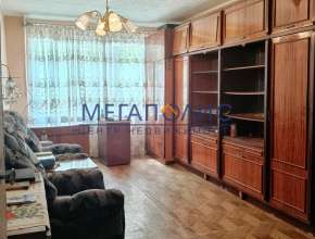 Продам - 2к кв., 3,09 млн , 48м², 1/5э., Балаково, 6 микрорайон, ул Проспект Героев, д. 17 8 микрорайон - купить 2-комнатную квартиру, Балаково 576021