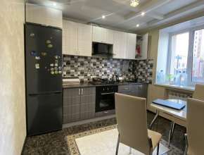 Продам - 1к кв., 5,5 млн , 40м², 2/9э., Саратов, Микрорайон «САЗ», ул Им Трынина А.С., д. 2 Купить квартиру, гостинка в Саратове 577888