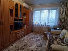 Продам - 2к кв., 2,55 млн , 47м², 1/5э., Балаково, Сазанлей, ул Заречная, д. 10 ул. 30 лет Победы, д. 9А - купить квартиру, Балаково 578584