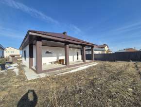 Купить дом, коттедж в Усть-курдюме с. 578715