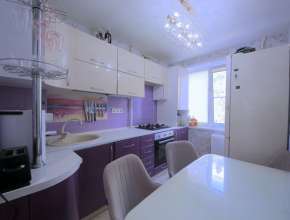 Октябрьский район - купить квартиру, Саратов 579021