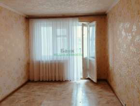 Продам - 2к кв., 2,58 млн , 44м², 5/5э., Балаково, ул Волжская, д. 61 3 микрорайон - купить 2-комнатную квартиру, Балаково 579293