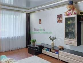 Продам 2-комнатную квартиру Балаково, ул Трнавская, д. 15 579327