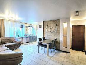 Продам - 3к кв., 9 млн , 98м², 8/9э., Саратов, Юбилейный, ул Саловская, д. 5а ул. Шевыревская - купить квартиру, Саратов, вторичное жилье 579466