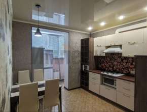 Продам 2-комнатную квартиру Саратов, Солнечный 2, ул им Панченко К.П., д. 9 579479