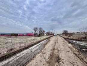 Продам Универсальное помещение Усть-курдюм, ул Большая Советская, д. 110/3 579493