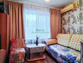 Продам 1-комнатную квартиру Балаково, 4 микрорайон, ул Комарова, д. 122 579568