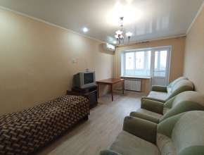 Продам 2-комнатную квартиру Саратов, Ленинский р-н., ул Мира, д. 19 579608