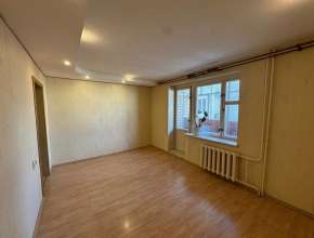 Продам 3-комнатную квартиру Саратов, Кировский р-н., ул им Чапаева В.И., д. 119/206 579537