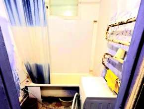 Продам - 2к кв., 2,79 млн , 43м², 3/5э., Саратов, Заводской р-н., пл Им Орджоникидзе Г.К., д. 2 Продам 2-комнатную квартиру Саратов, Ленинский р-н., ул Перспективная, д. 12А 579685