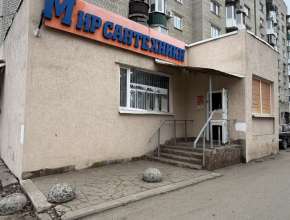 Продам - универсальное помещ., 16,66 млн , 238м², Энгельс, пр-кт Строителей, д. 18а Купить коммерческую недвижимость, пр-кт Фридриха Энгельса, 75 в Энгельсе 579695