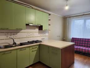 Продам - 3к кв., 9 млн , 82м², 2/10э., Саратов, Волжский р-н., ул им Муленкова А.П., д. 6 ул. Муленкова, д. 6 - купить 3-комнатную квартиру, Саратов 579707