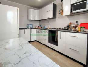 Продам - 3к кв., 5,65 млн , 66м², 3/9э., Балаково, 10 микрорайон, ул Саратовское шоссе, д. 49 Купить 3-комнатную квартиру на вторичке в Балаково, вторичное жилье 579919