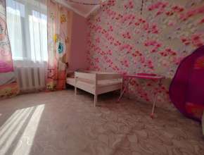 Продам - 3к кв., 2,09 млн , 59м², 1/5э., Красноармейск, пр-кт Н.М.Скоморохова, д. 8 Купить квартиру в Красноармейске 579934