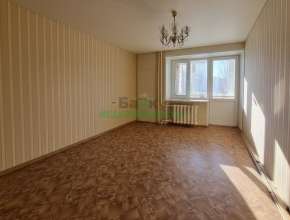 9 микрорайон - купить 1-комнатную квартиру на вторичке, Балаково, вторичное жилье 580004