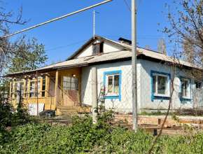 Продам - 3к кв., 3,8 млн , 66м², 1/1э., Саратов, Ленинский р-н., ул Майская, д. 27А ул. Майская, д. 27А - купить 3-комнатную квартиру, Саратов 580344