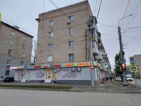 Продам 2-комнатную квартиру Саратов, Заводской&nbsp;р-н., ул&nbsp;Барнаульская, д.&nbsp;32 580369