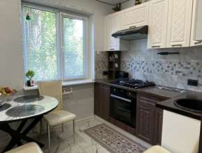 Продам - 1к кв., 3,8 млн , 31м², 3/5э., Саратов, Ленинский р-н., пр-кт Строителей, д. 46 пр-кт Строителей, д. 46 - купить квартиру, Саратов 580465