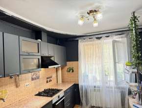 Продам - 4к кв., 3,6 млн , 78м², 1/5э., Тепличный, ул Байконурская, д. 2 Продам 4-комнатную квартиру Тепличный, ул Байконурская, д. 2 580473