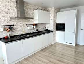 Продам - 2к кв., 7,3 млн , 58м², 9/10э., Энгельс, Шурова гора, ул Шурова Гора, д. 7/18 ул. Шурова Гора - купить 2-комнатную квартиру на вторичке, Энгельс, вторичное жилье 580685
