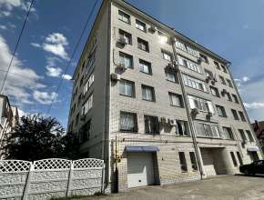 Продам - 4к кв., 25 млн , 161м², 5/5э., Саратов, Октябрьский р-н., проезд 2-й, д. 9 Продам 4-комнатную квартиру Саратов, Октябрьский р-н., проезд 2-й, д. 9 580781