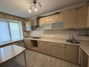 Купить 4-комнатную квартиру в Саратове 580856